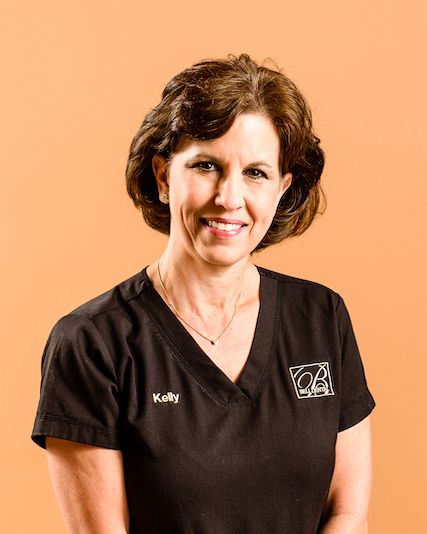 Kelly's headshot